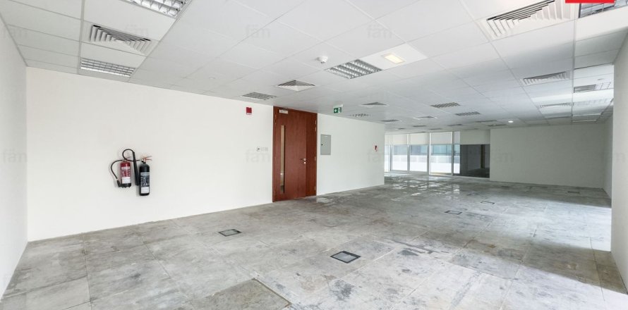 Office in Sheikh Zayed Road, Dubai 147.6 sq.m. № 124385