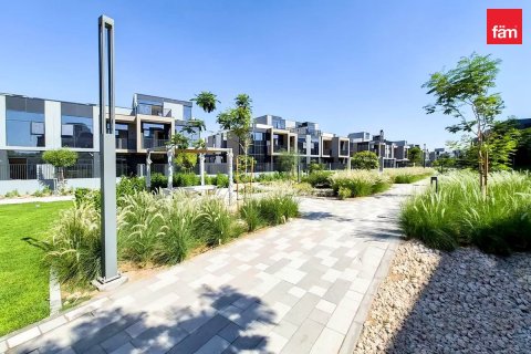 Townhouse in Dubai 3 bedrooms, 168.1 sq.m. № 124388 - photo 16