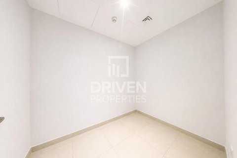Снять в аренду виллу в Джумейре, Дубай: 4 спальни, 397.63м², № 129145 - фото 19