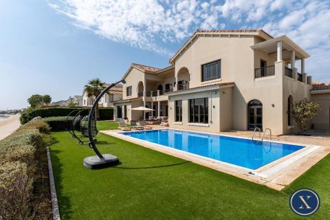 Вилла в Пальме Джумейре, Дубай, 6 спален, 650м², № 46260