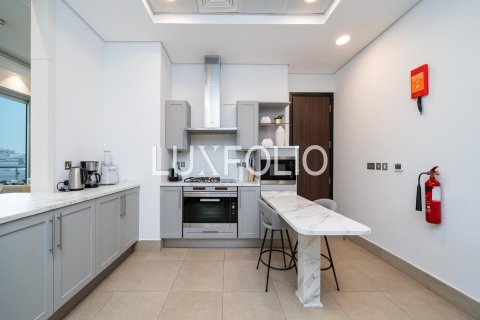 Apartment in The Crescent, Palm Jumeirah, Dubai 3 bedrooms, 267 sq.m. № 46257 - photo 13