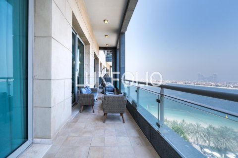 Apartment in The Crescent, Palm Jumeirah, Dubai 3 bedrooms, 267 sq.m. № 46257 - photo 2