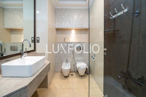 Apartment in The Crescent, Palm Jumeirah, Dubai 3 bedrooms, 267 sq.m. № 46257 - photo 19