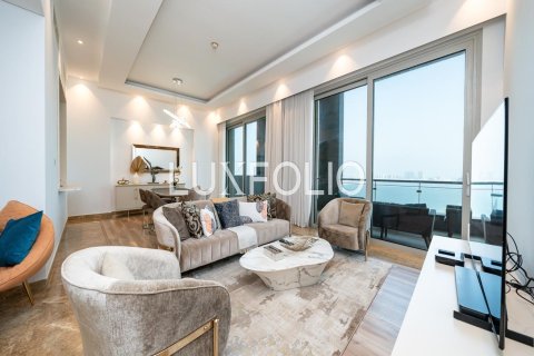 Apartment in The Crescent, Palm Jumeirah, Dubai 3 bedrooms, 267 sq.m. № 46257 - photo 3