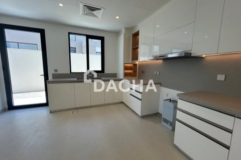 Villa in Jebel Ali, Dubai 5 bedrooms, 441 sq.m. № 115711 - photo 13