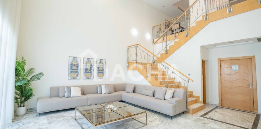 Appartement à Shoreline Apartments, Palm Jumeirah, Dubai, 4 chambres, 450 m², № 109760