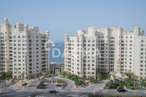 Apartamento en Shoreline Apartments, Palm Jumeirah, Dubai, 4 dormitorios, 450 m², № 109760 - foto 9
