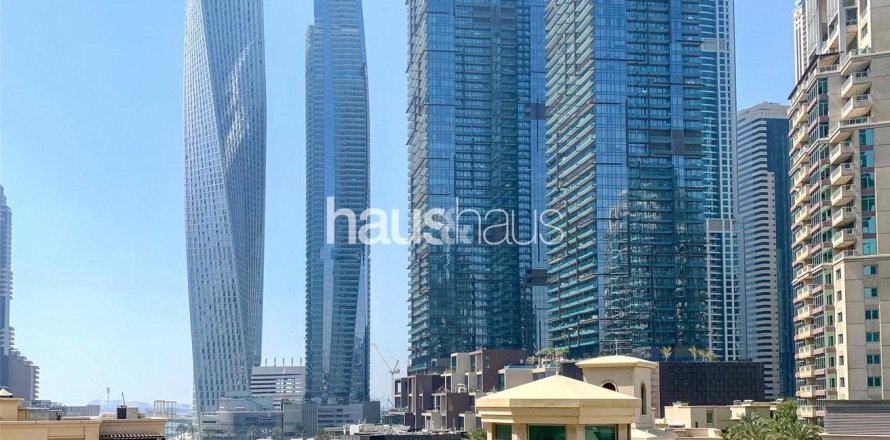 Apartment in Emaar 6 Towers, Dubai Marina, Dubai 3 bedrooms, 226 sq.m. № 43675