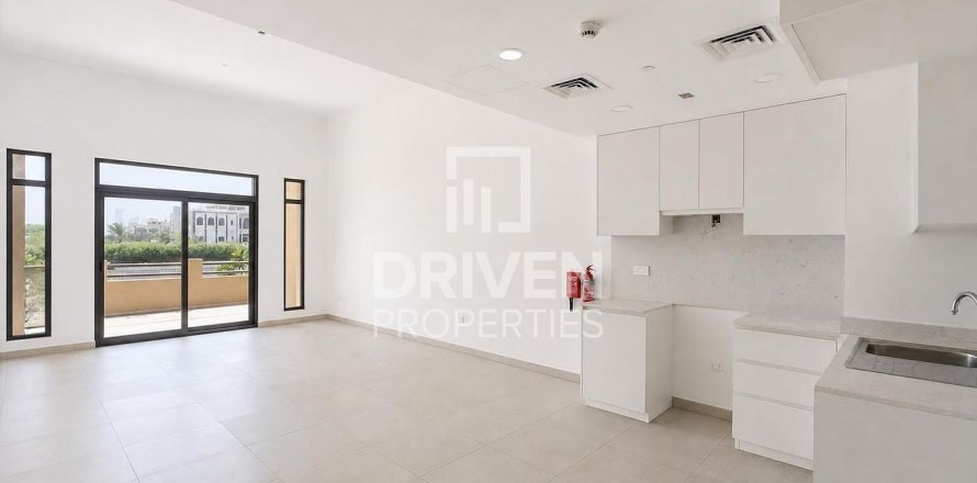 Apartamento en Umm Suqeim 3, Umm Suqeim, Dubai, 1 dormitorio, 102.84 m², № 140544
