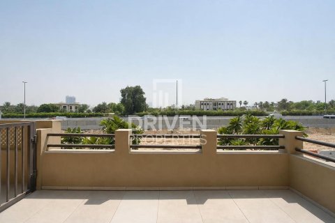 Apartamento en Umm Suqeim 3, Umm Suqeim, Dubai, 1 dormitorio, 102.84 m², № 140544 - foto 15