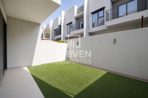 Townhouse in Mohammed Bin Rashid City, Dubai 3 bedrooms, 135.64 sq.m. № 138870 - photo 22