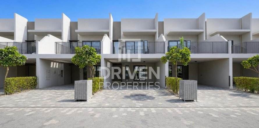 Townhouse in Mohammed Bin Rashid City, Dubai 3 bedrooms, 135.64 sq.m. № 138870