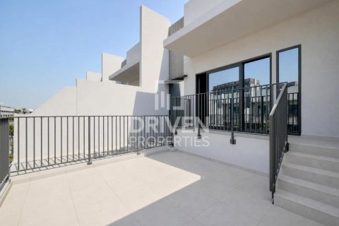 Townhouse in Mohammed Bin Rashid City, Dubai 3 bedrooms, 135.64 sq.m. № 138870 - photo 11