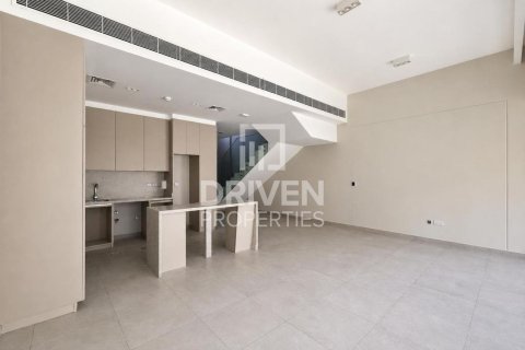 Townhouse in Mohammed Bin Rashid City, Dubai 3 bedrooms, 135.64 sq.m. № 138870 - photo 4