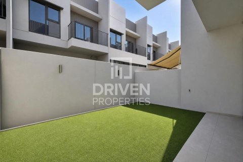 Townhouse in Mohammed Bin Rashid City, Dubai 3 bedrooms, 135.64 sq.m. № 138870 - photo 24