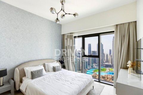 Снять в аренду квартиру в Burj Royale, Даунтаун Дубай (Даунтаун Бурдж Дубай), Дубай: 3 спальни, 122.35м², № 138872 - фото 2