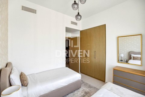 Снять в аренду квартиру в Burj Royale, Даунтаун Дубай (Даунтаун Бурдж Дубай), Дубай: 3 спальни, 122.35м², № 138872 - фото 18