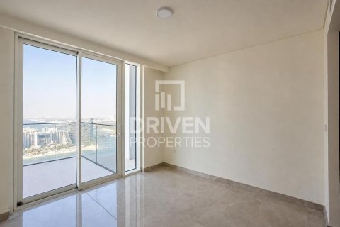 Снять в аренду квартиру в EMAAR Beachfront, Dubai Harbour, Дубай: 4 спальни, 286.51м², № 138875 - фото 15
