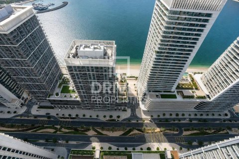 Снять в аренду квартиру в EMAAR Beachfront, Dubai Harbour, Дубай: 4 спальни, 286.51м², № 138875 - фото 27