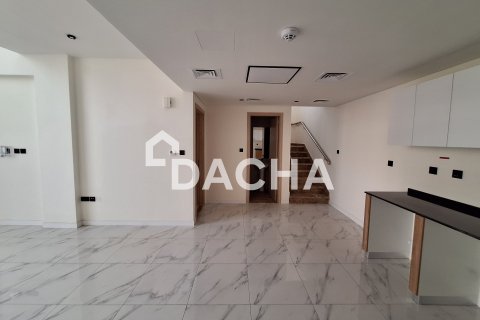 Adosado en Dubai Land, Dubai, 3 dormitorios, 124 m², № 133233 - foto 16