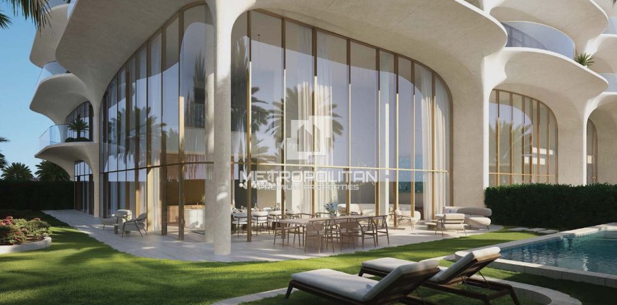 Apartment in Palm Jumeirah, Dubai 2 bedrooms, 195 sq.m. № 72866