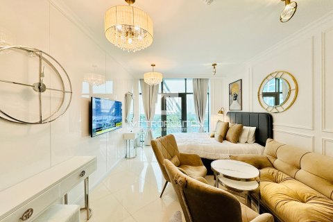 Apartment in Seven Palm, Palm Jumeirah, Dubai studio, 34 sq.m. № 72861