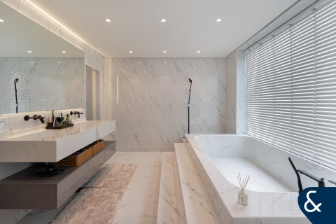 Villa en The Villa, Dubai, 5 dormitorios, 780 m², № 88574 - foto 9