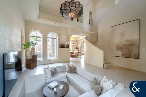 Villa en Arabian Ranches, Dubai, 5 dormitorios, 376 m², № 88575 - foto 6