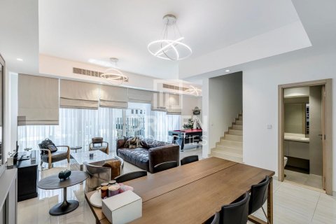 تاون هاوس في Victory Heights, Dubai Sports City, دبي 4 غرف نوم, 157.1 م² رقم 138245
