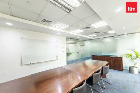 Oficina en Business Bay, Dubai, 297.4 m², № 118773 - foto 6