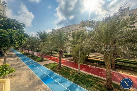 Apartment in Shoreline Apartments, Palm Jumeirah, Dubai 1 bedroom, 69 sq.m. № 45378 - photo 22