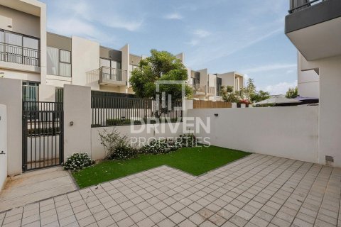 Adosado en Villanova, Dubai Land, Dubai, 3 dormitorios, 161.84 m², № 142893 - foto 14