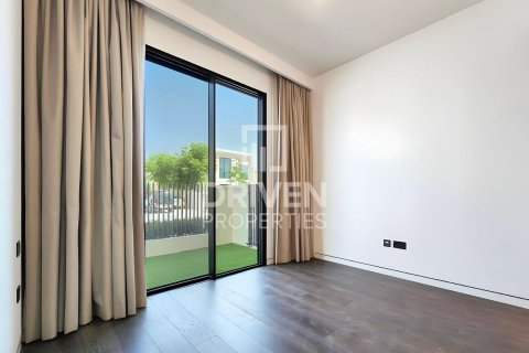 Снять в аренду виллу в Harmony, Tilal Al Ghaf, Дубай: 4 спальни, 346.99м², № 136820 - фото 5
