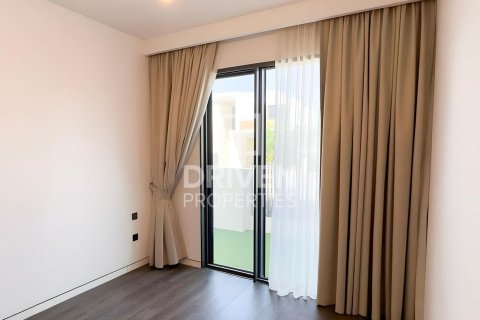 Снять в аренду виллу в Harmony, Tilal Al Ghaf, Дубай: 4 спальни, 346.99м², № 136820 - фото 4