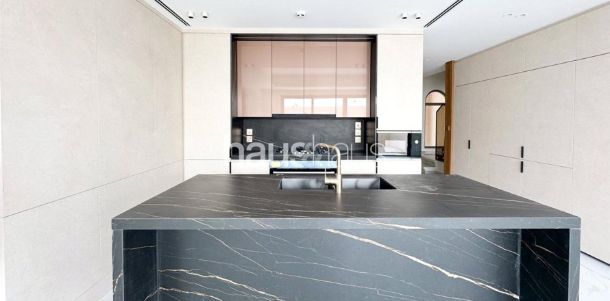 Таунхаус в Джумейра Гольф Эстейтс, Дубай, 3 спальни, 204м², № 44827