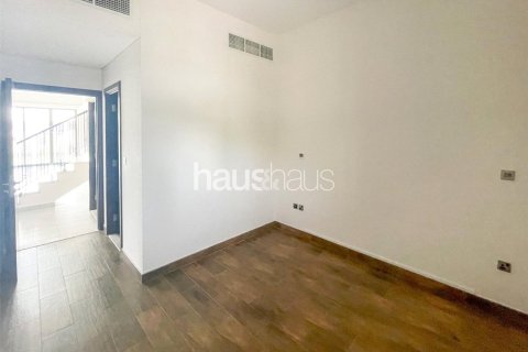 Townhouse in Motor City, Dubai 4 bedrooms, 270 sq.m. № 44823 - photo 8