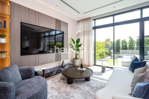 Villa in Jumeirah Golf Estates, Dubai 3 bedrooms, 178 sq.m. № 44825