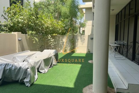 Villa in DAMAC Hills (Akoya by DAMAC), Dubai 3 bedrooms, 253 sq.m. № 141836 - photo 13