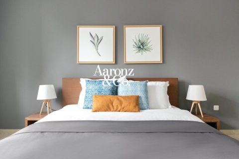 Apartamento en Jumeirah Lake Towers, Dubai, 2 dormitorios, 189 m², № 133187 - foto 12
