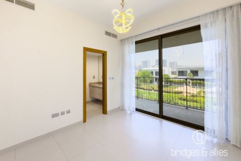 Villa in Dubai Hills Estate, Dubai 5 bedrooms, 372 sq.m. № 133185 - photo 9