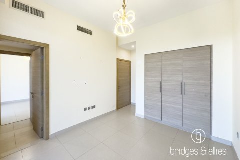 Villa in Dubai Hills Estate, Dubai 5 bedrooms, 372 sq.m. № 133185 - photo 8