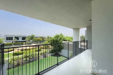 Villa in Dubai Hills Estate, Dubai 5 bedrooms, 372 sq.m. № 133185 - photo 18