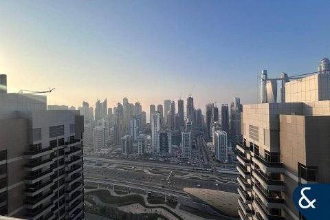 Apartamento en Jumeirah Lake Towers, Dubai, 3 dormitorios, 200 m², № 91368 - foto 2