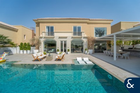 Villa in Victory Heights, Dubai Sports City, Dubai 6 bedrooms, 590 sq.m. № 91369 - photo 19