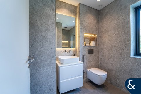 Villa in Victory Heights, Dubai Sports City, Dubai 6 bedrooms, 590 sq.m. № 91369 - photo 18
