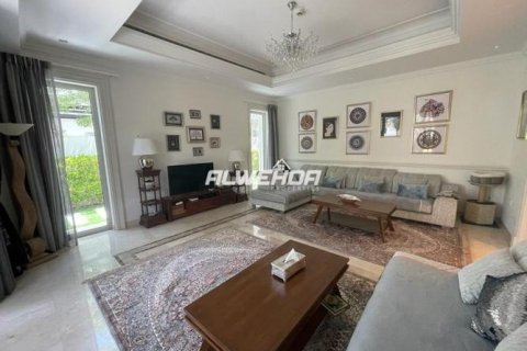 Apartment in District One, Mohammed Bin Rashid City, Dubai 4 bedrooms, 702 sq.m. № 3308 - photo 4