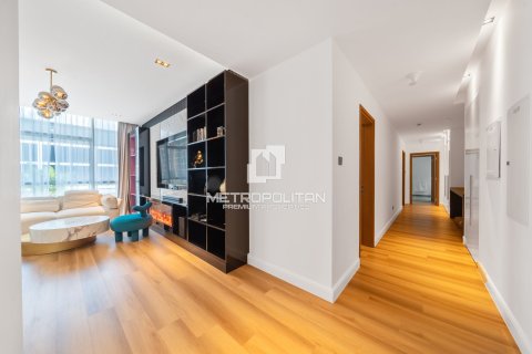 Apartment in City Walk, Dubai 3 bedrooms, 239 sq.m. № 73381 - photo 10