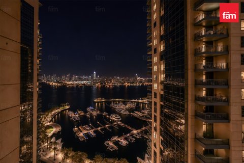 Apartment in Dubai 2 bedrooms, 144.8 sq.m. № 133130 - photo 4