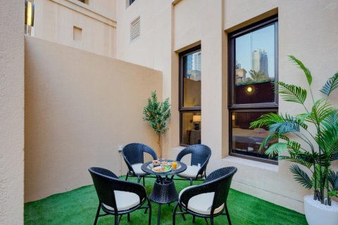 Apartamento en Downtown Dubai (Downtown Burj Dubai), Dubai, 1 dormitorio, 105 m², № 120619 - foto 2