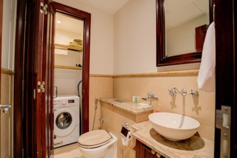 Apartamento en Downtown Dubai (Downtown Burj Dubai), Dubai, 1 dormitorio, 105 m², № 120619 - foto 6